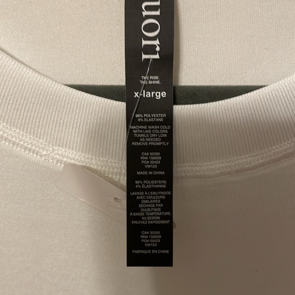 NWT Vuori Strato Tech Tank White XL - Picture 6 of 7